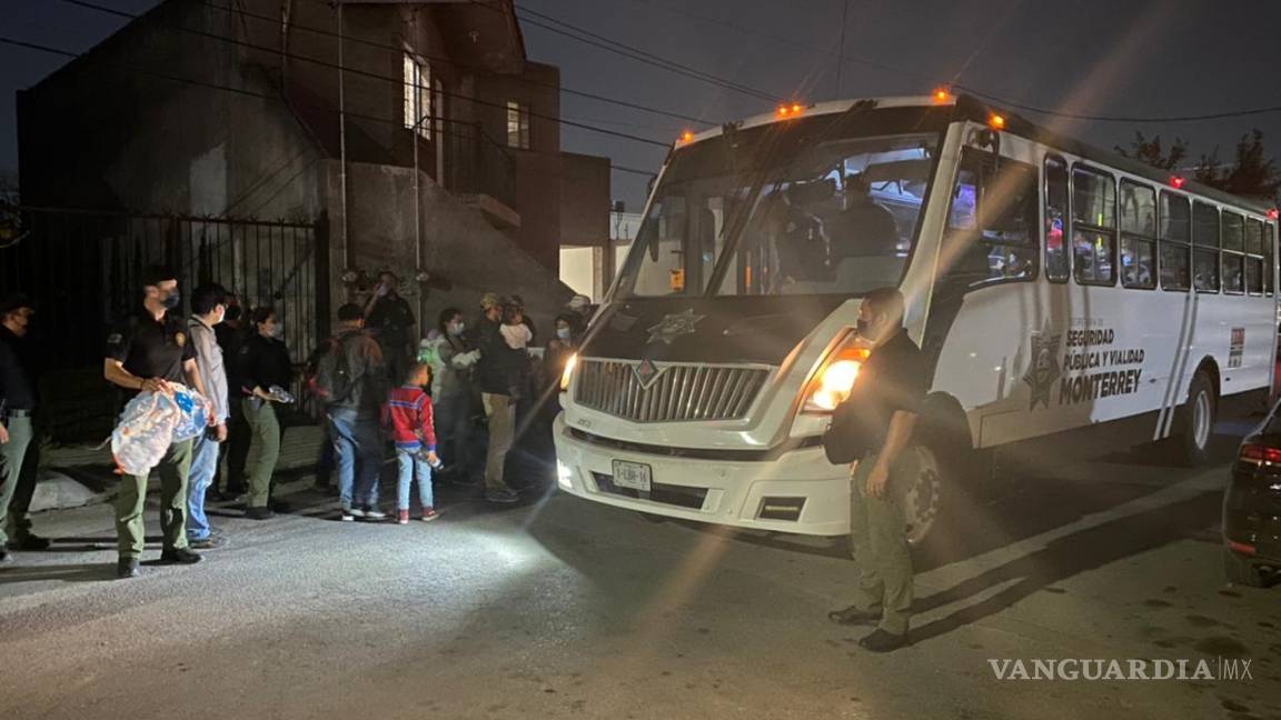 Aseguran en Nuevo León a casi 100 migrantes de Honduras y Guatemala