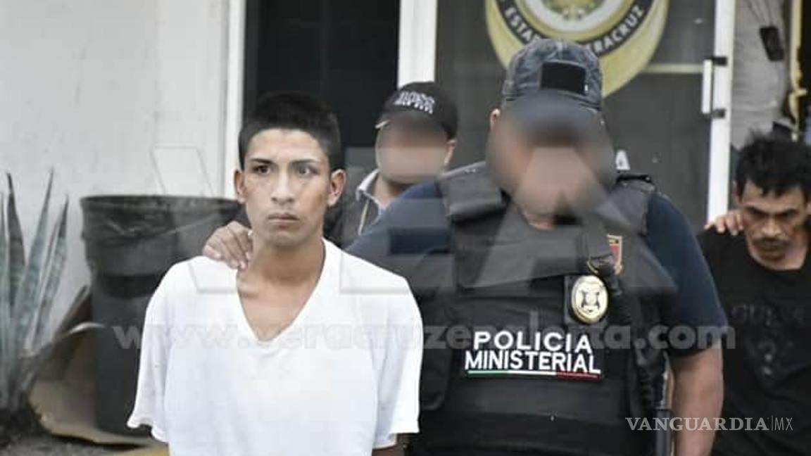 $!Asaltante de cliente Santander podría ser hermano de cajera: FGR (video)