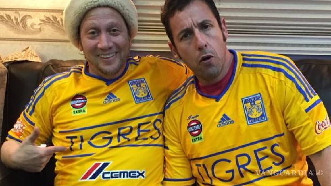 El equipo que quiere comprar Rob Schneider