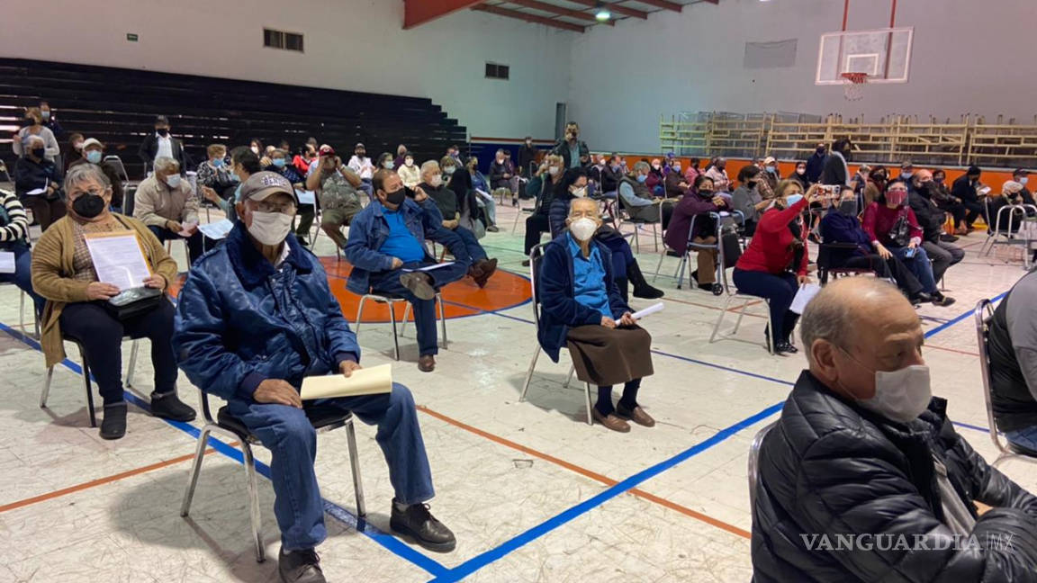 En Coahuila piden credencial y firmas de agradecimiento al gobierno federal en vacunación: PAN