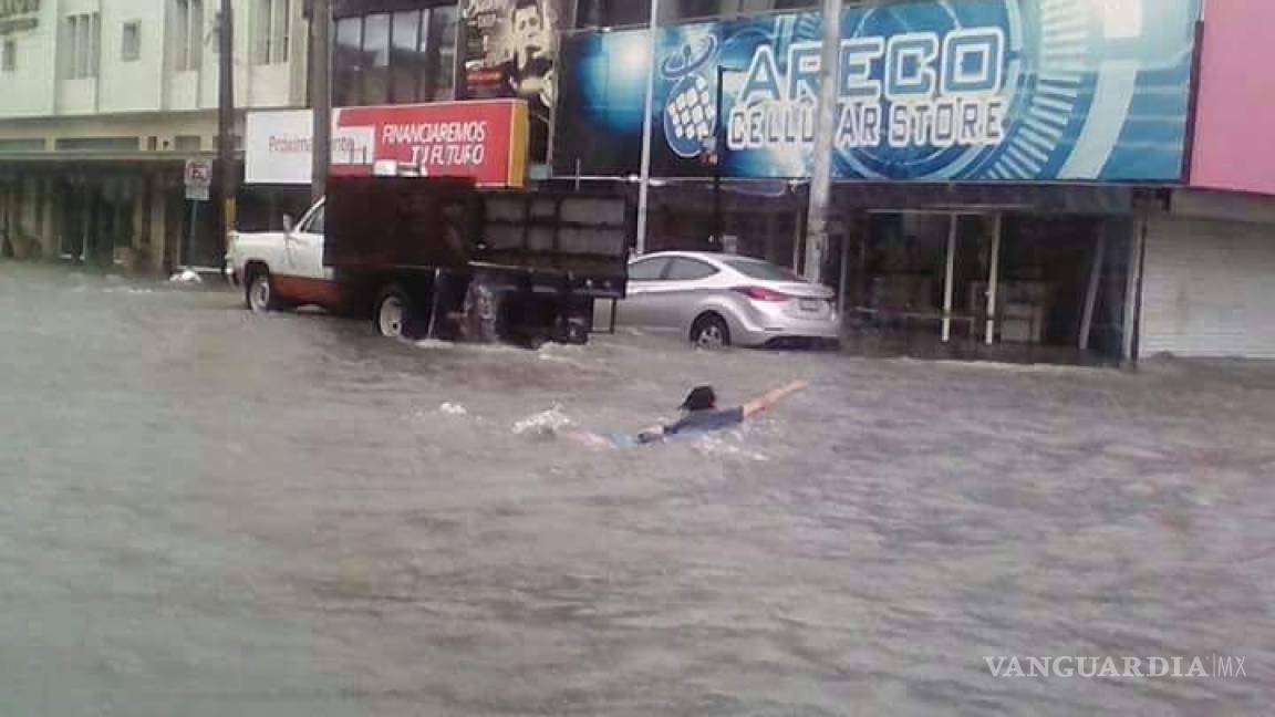 Caos en Torreón por inundaciones