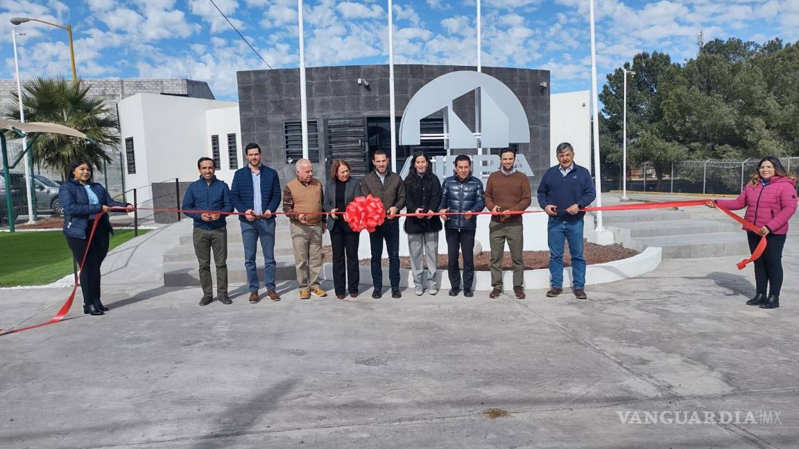 Reinauguran oficinas de la AIERA tras remodelación