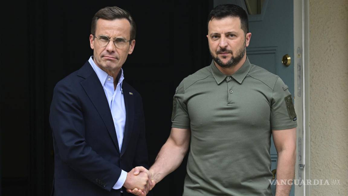 $!El presidente de Ucrania, Volodímir Zelenski se reunió este sábado con el primer ministro de Suecia, Ulf Kristersson.