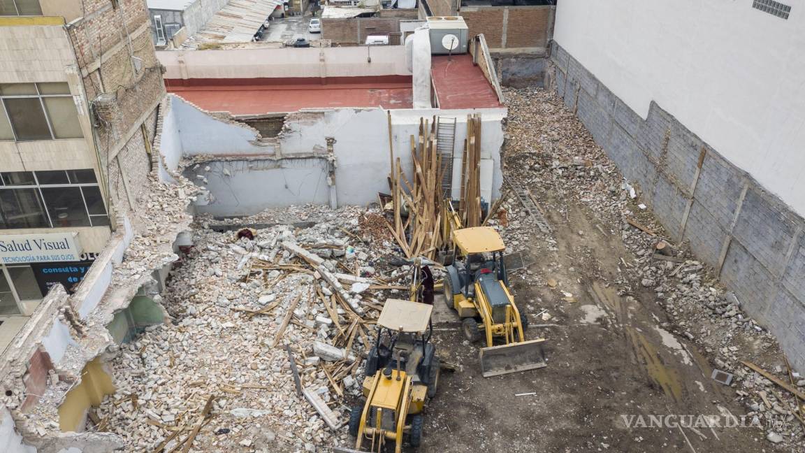 Saltillo: Detiene Municipio demolición de casa antigua en Zona Centro por falta de permisos