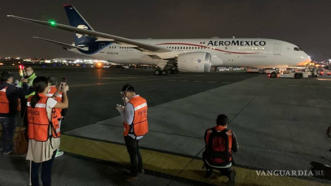 Arriba a México quinto avión con insumos médicos procedentes de China