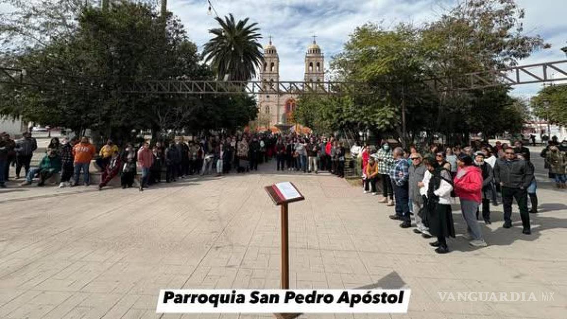 Celebran laguneros en San Pedro el Año Jubilar 2025, llama párroco a ser firmes en la fe