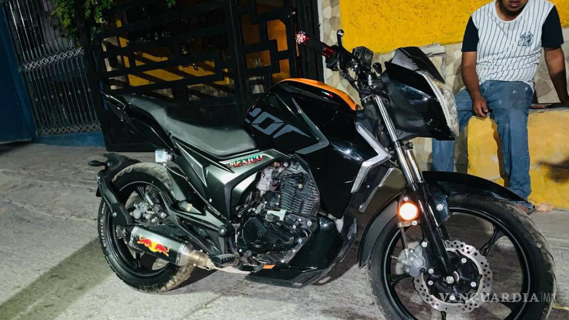 $!Lizeth ofrece recompensa a quien proporcione información sobre el paradero de su motocicleta.