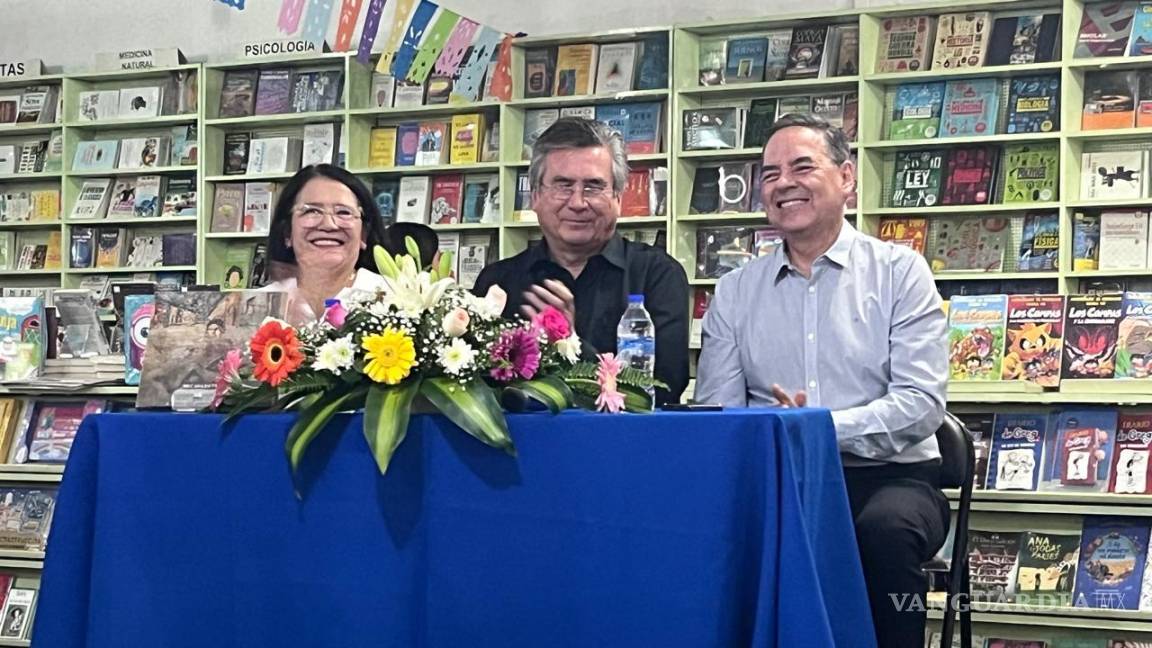 Presentan el libro ‘Mi casa es tu casa, óleos de Jesús Guajardo’ en Monclova