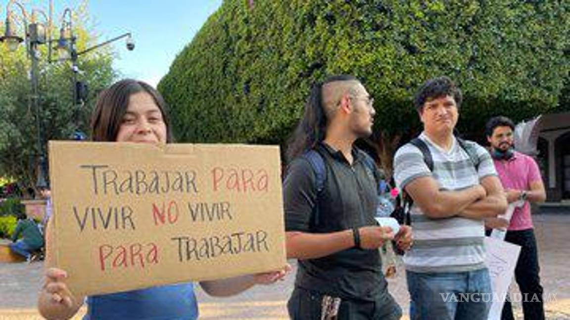 $!Marchan en México para exigir jornada laboral de 40 horas a nuevos diputados