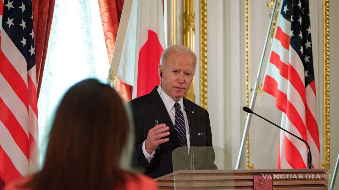 $!Joe Biden asiste a una conferencia de prensa conjunta con el primer ministro japonés Kishida en Akasaka Guest House en Tokio, Japón.