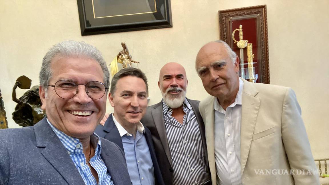 $!De izquierda a derecha, el exgobernador de NL, Bejamín Clariond Reyes Retana, Andrés Meza, Gregorio Martínez y Plácido Garza.