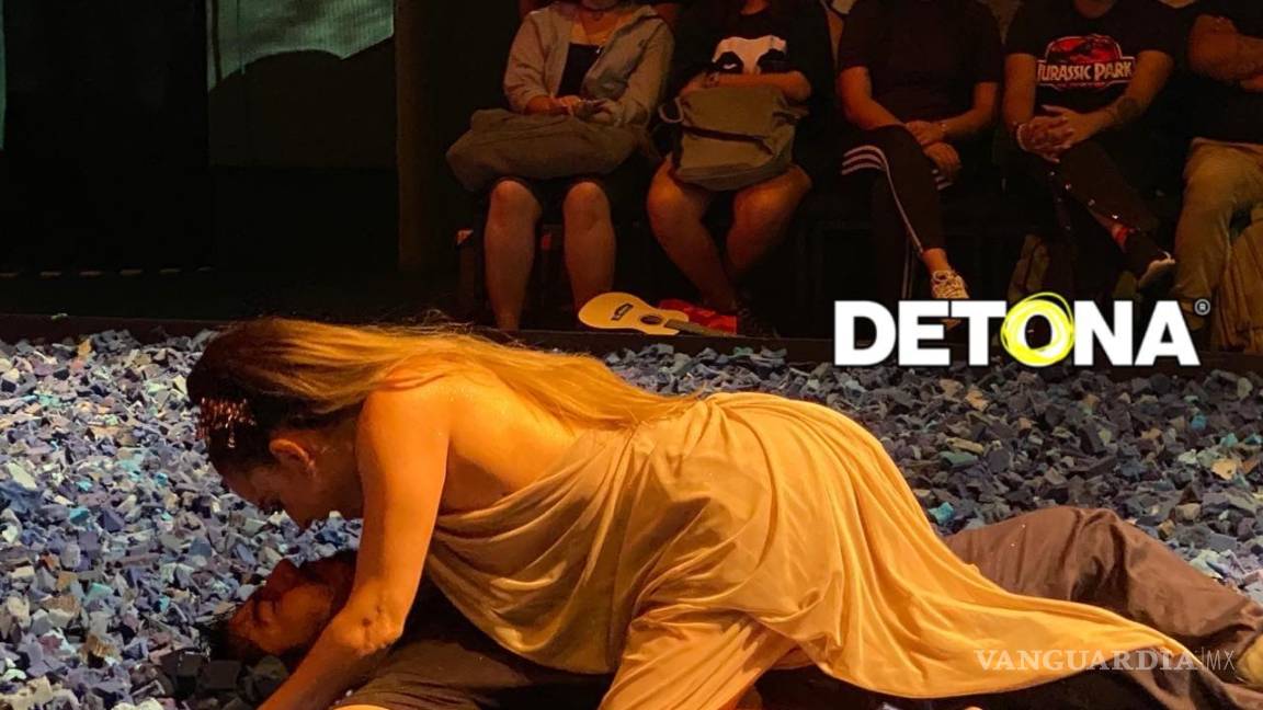 $!Cirse, haciendo de las suyas con Odiseo, o Ulises, para los amigos.