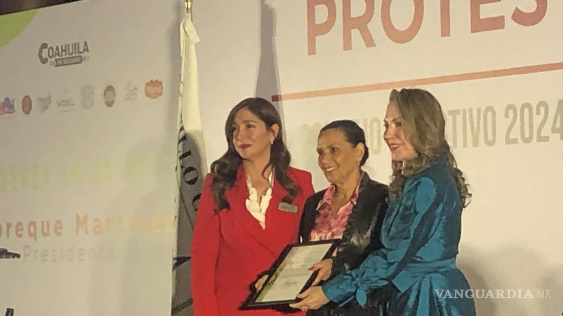 Boreque Martínez es nueva presidenta de la AMMJE Saltillo