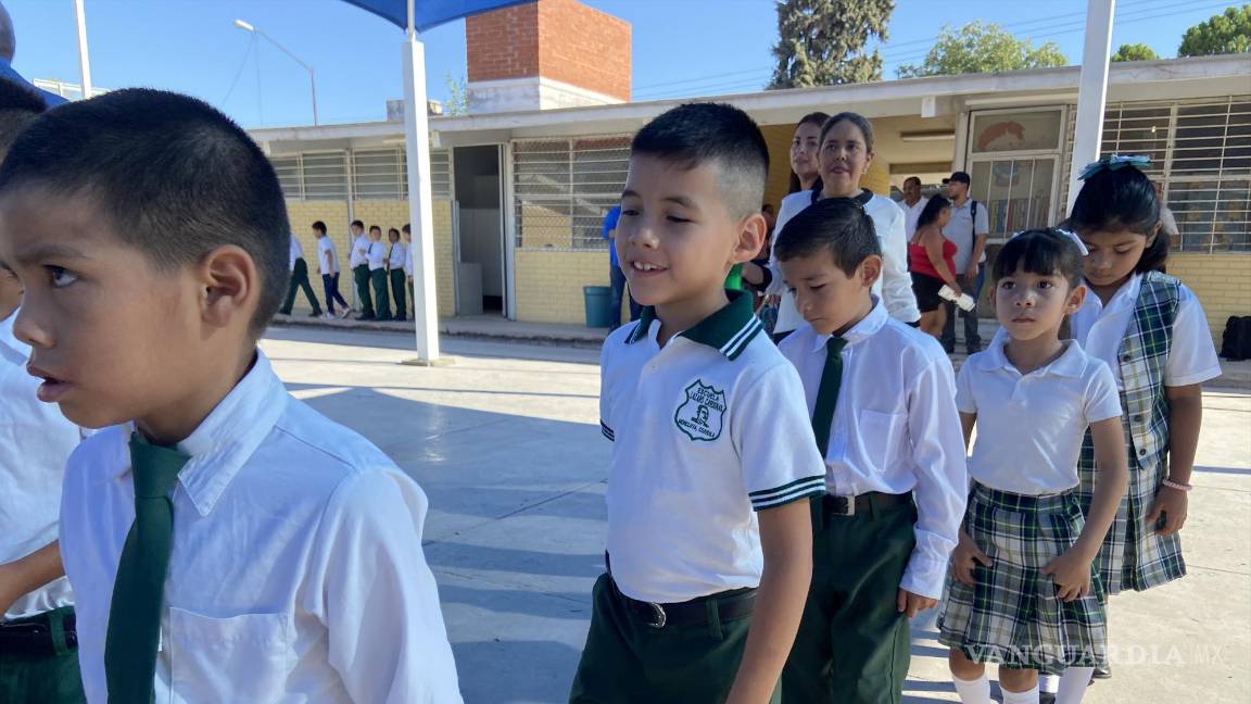 Regresan 78 mil 500 alumnos a escuelas de la Región Centro; roban cableado en dos planteles