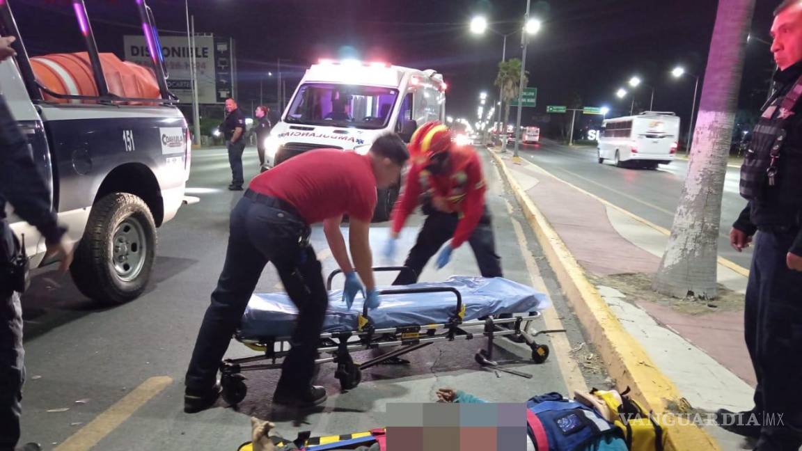Hombre se debate entre la vida y la muerte al ser arrollado en Ramos Arizpe; responsable intentó huir