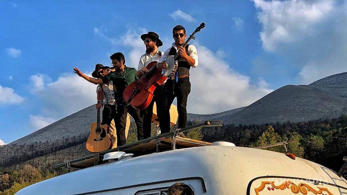 $!Noel Quintero, Miguel Villarreal, Alejandro Ruvalcaba y Eduardo González, son los integrantes del grupo que decidieron experimentar en este género musical.