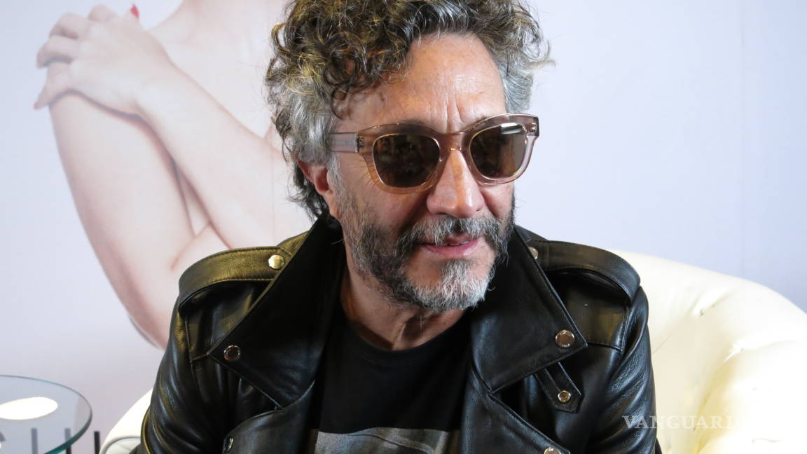 Fito Páez lucha por la libertad en un cuerpo de mujer