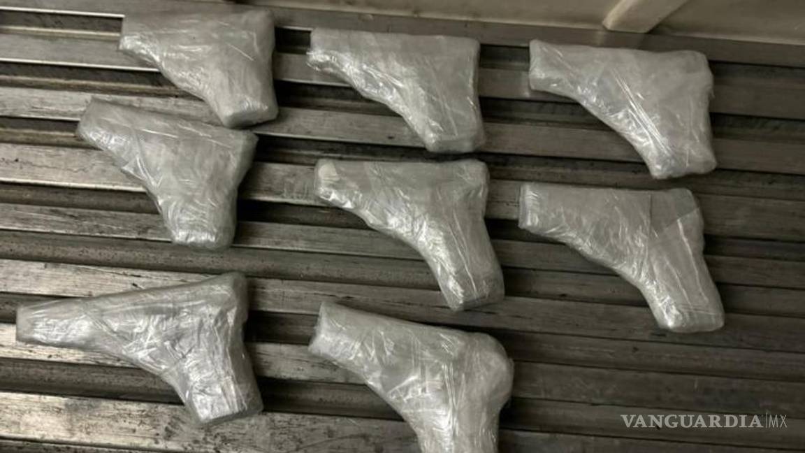 $!Entre sus pertenencias también le fueron encontradas varias armas cortas, así como cartuchos