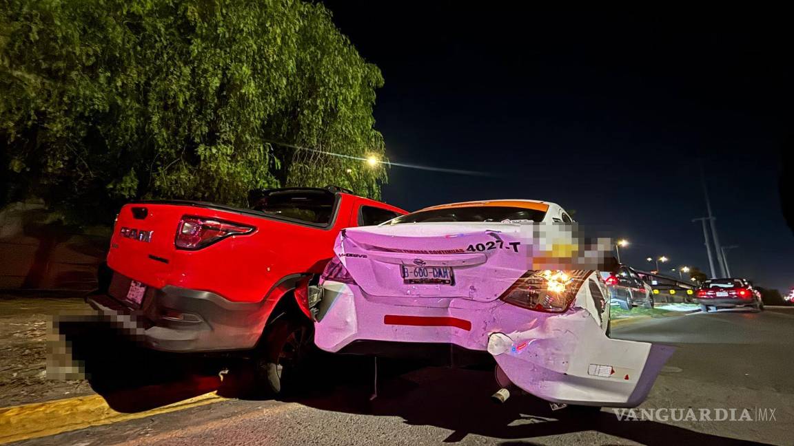 $!La persecución culminó cuando el afectado logró interceptar al responsable en el camellón central.