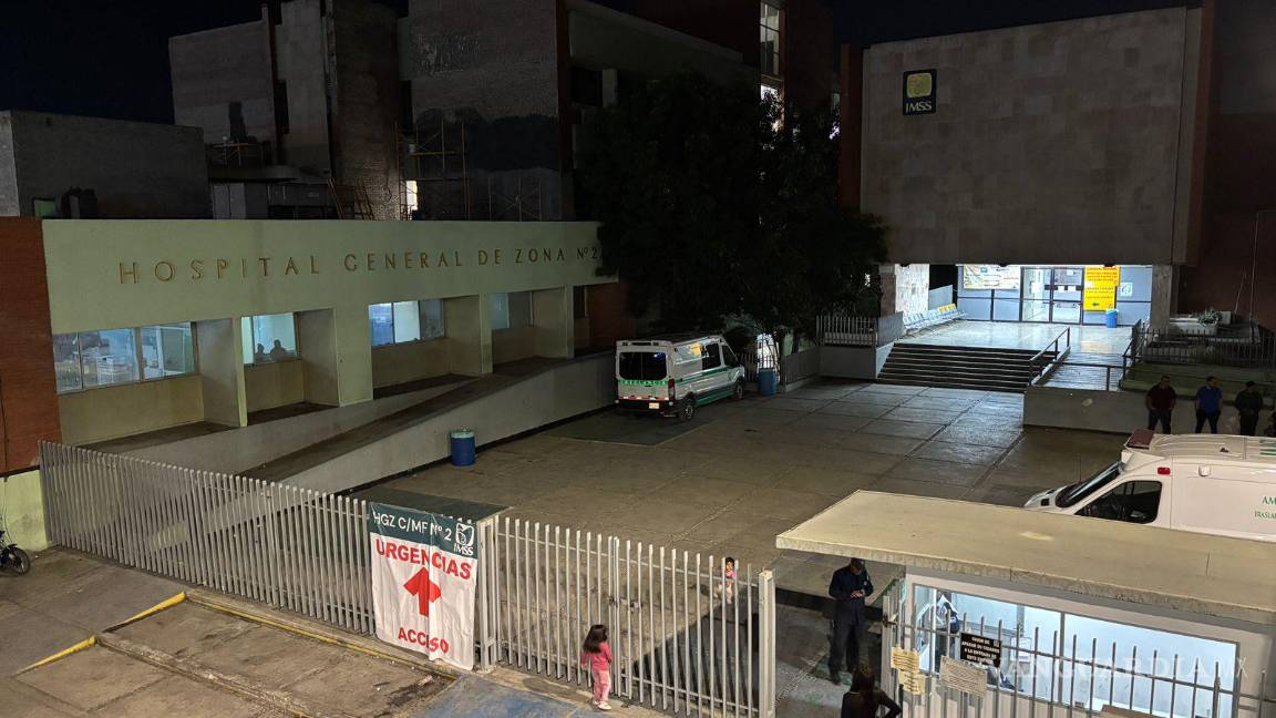 $!Uno de los lesionados fue trasladado a la Clínica 2 del IMSS debido a la gravedad de sus heridas.