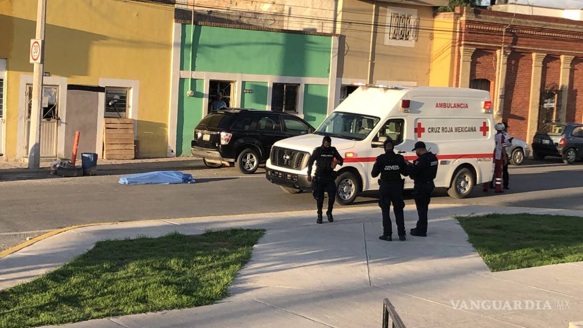 Fallece hombre atropellado tras salir de una cantina en el centro de Saltillo