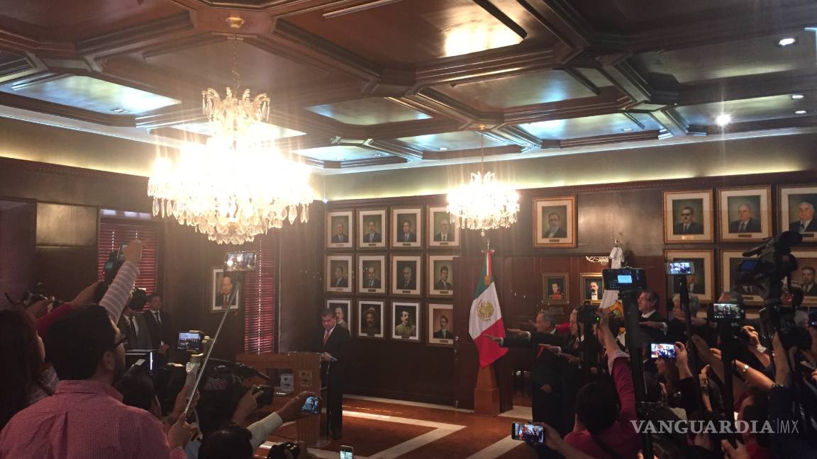 $!Miguel Riquelme presenta a su gabinete