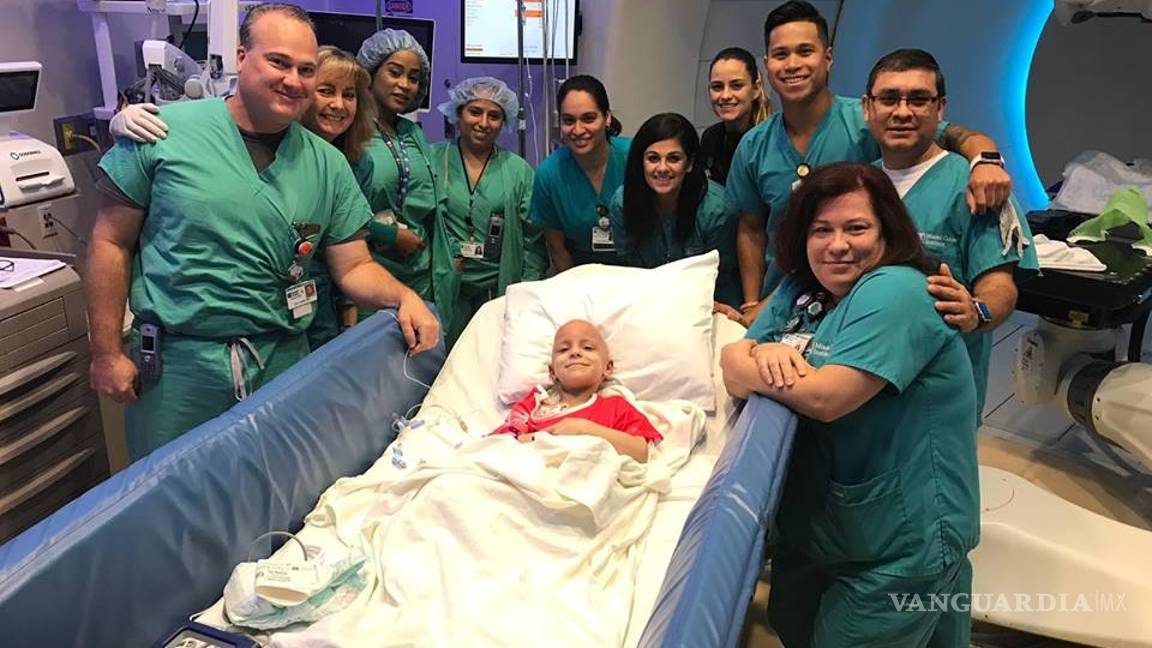 $!'Cuando un milagro toca la campana'; Stefi, la pequeña argentina que decidió sobrevivir al cáncer (VIDEO)