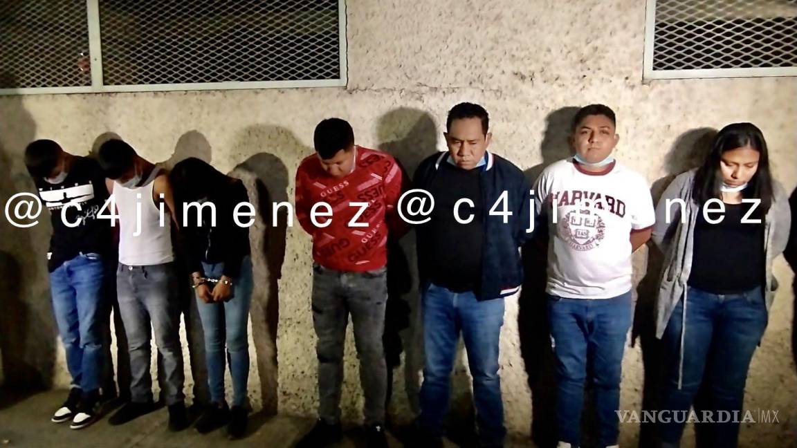 Familia de atracadores asalta tienda en CDMX y se llevan 300 mil pesos en mercancía