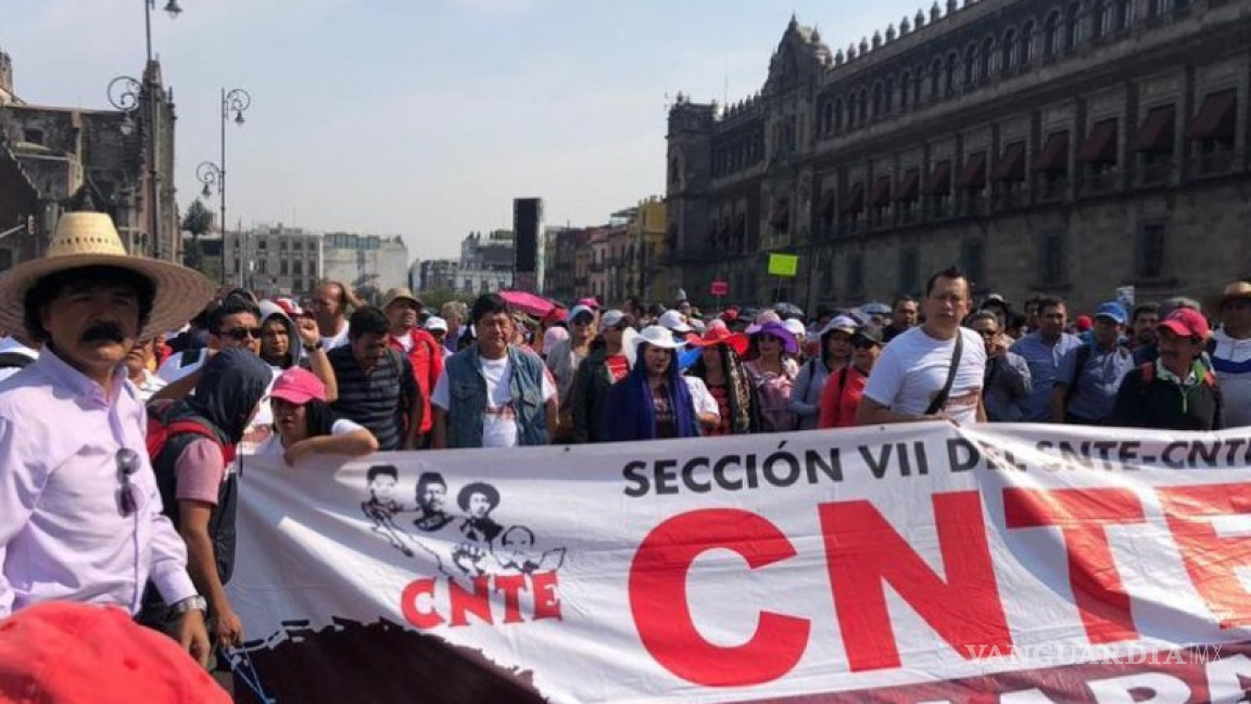 CNTE exige dialogar con AMLO; maestros marcharán el 15 de diciembre en CDMX
