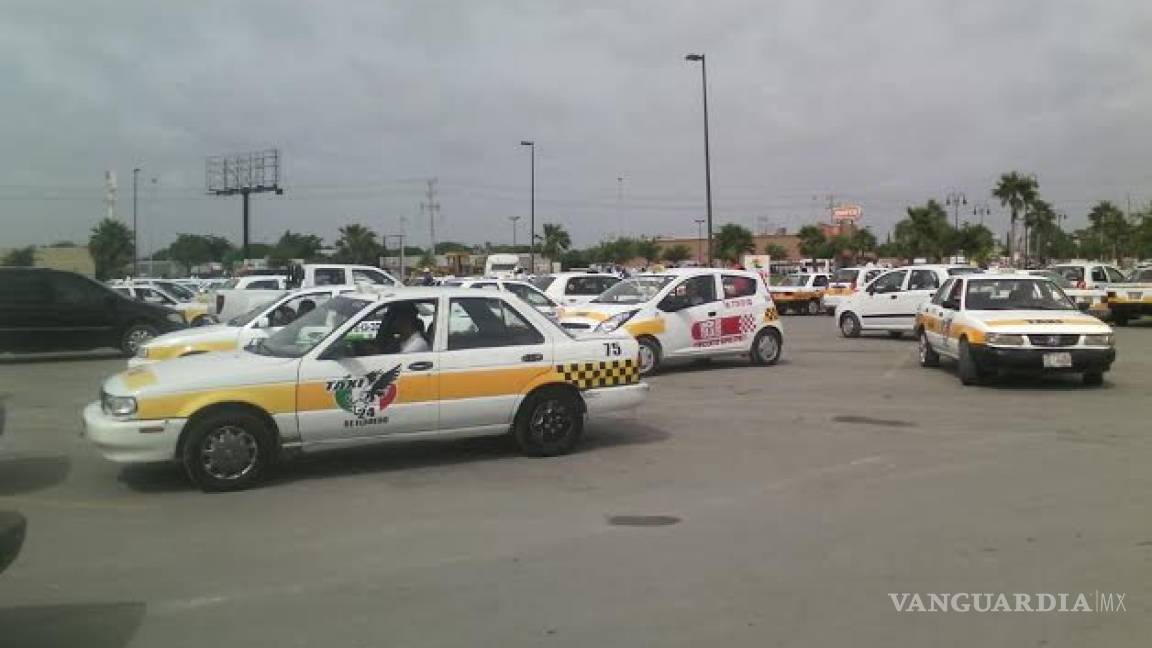 Piden concesionarios de taxis de Acuña aumento a las tarifas
