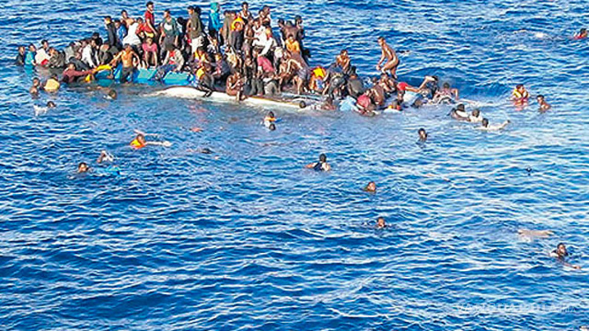 Al menos 43 migrantes mueren en 2 naufragios