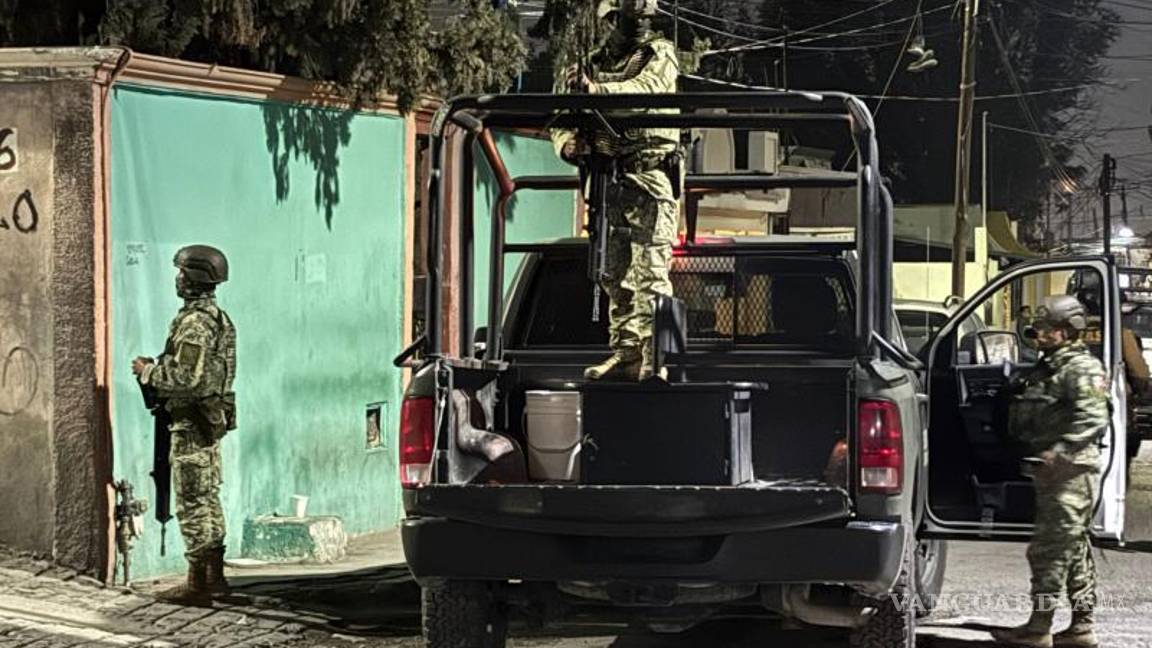 $!La presunta vendedora fue detenida y puesta a disposición del Ministerio Público por delitos relacionados con narcomenudeo; su situación legal se resolverá el lunes.