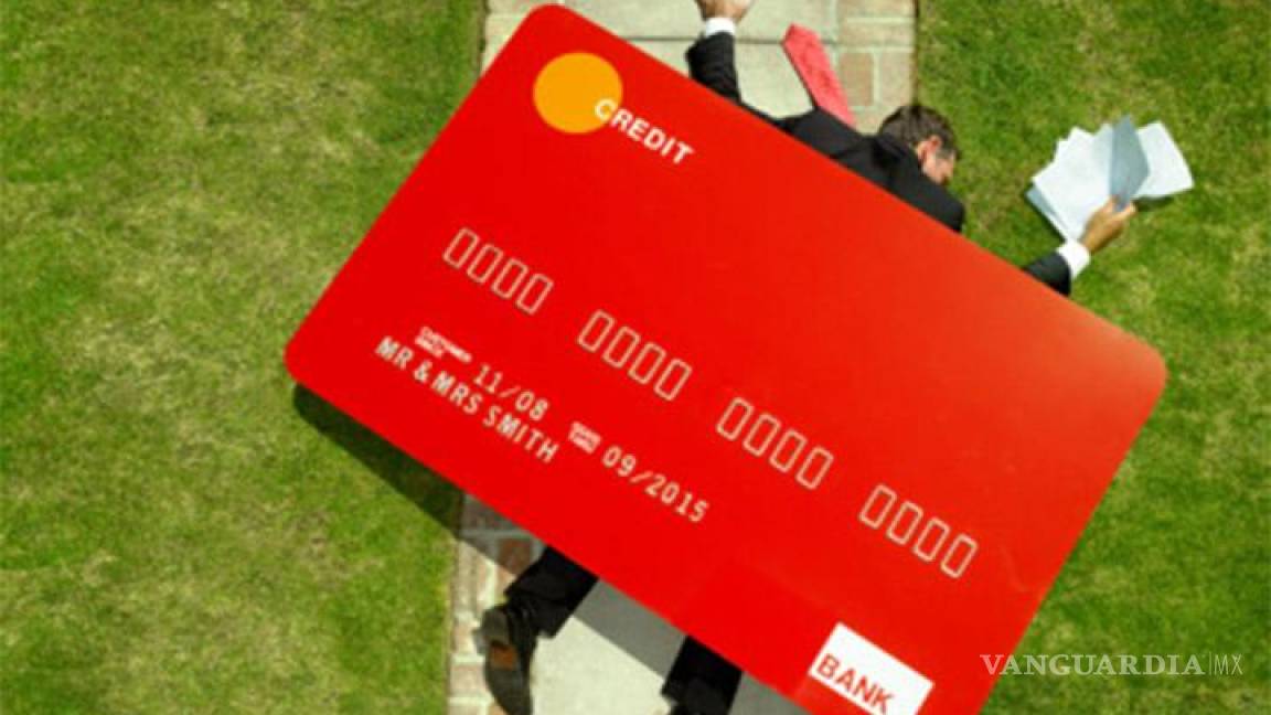 5 tips para que tu tarjeta de crédito no te meta en problemas