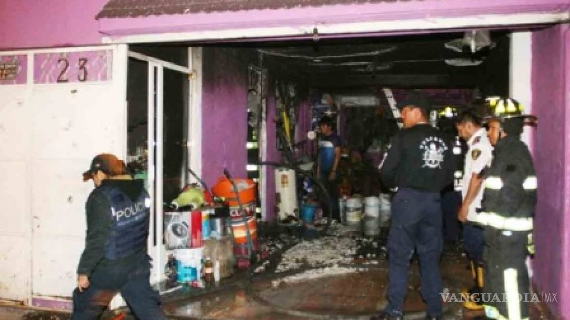 Gente de Cuerámaro busca justicia por 4 menores asesinadas y terminan vandalizando casa de alcaldesa por corrupta