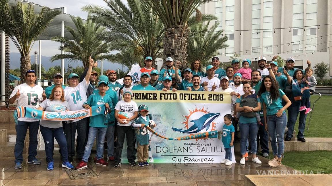 Los Dolphins de Saltillo están listos para su foto anual