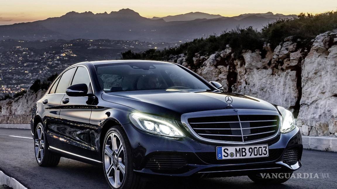 $!Inicia Mercedes Benz lanzamiento de unidades híbridas en México