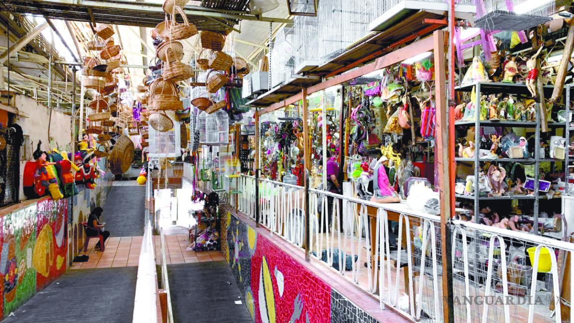 Recupera su color y aromas, el Mercado Juárez de Saltillo