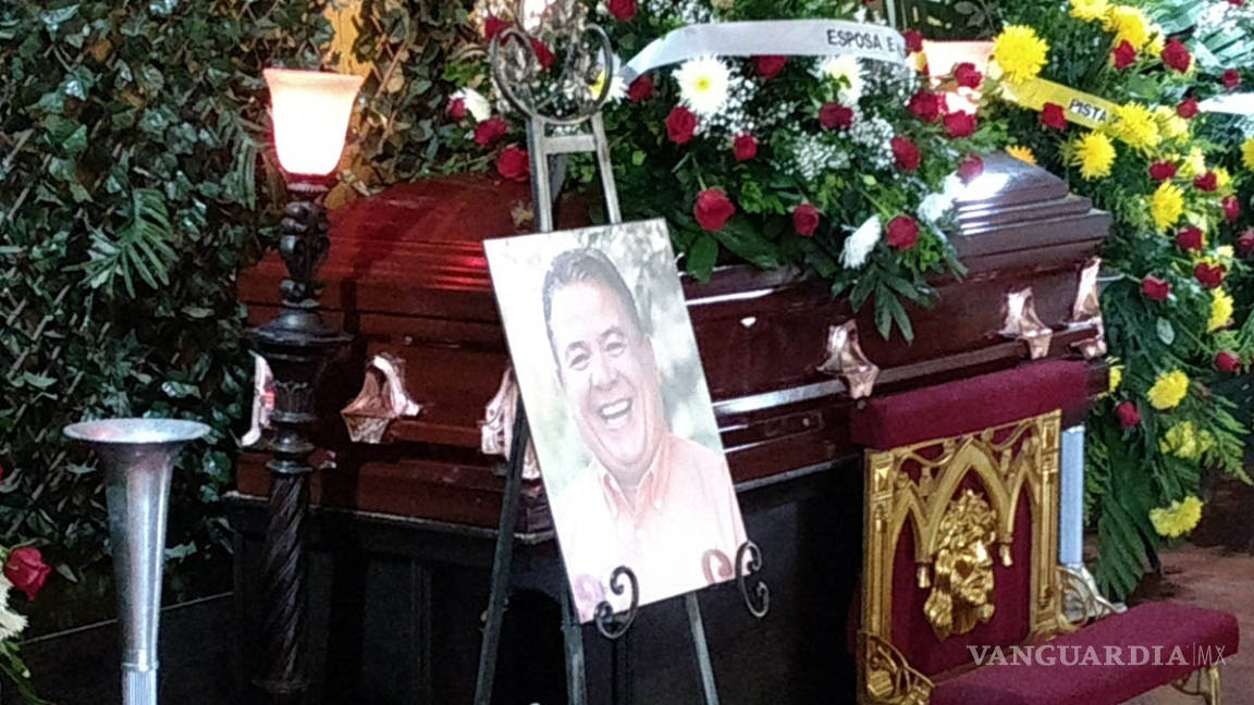 Conmociona muerte de Ricardo Treviño en Acuña; le rinde el PRI homenaje
