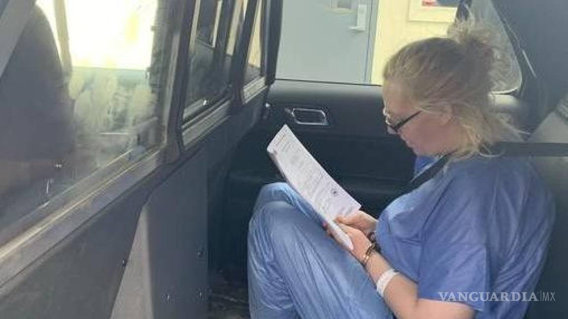 $!Tienda tuvo que tirar millones en productos, una 'bromista' tosió sobre ellos