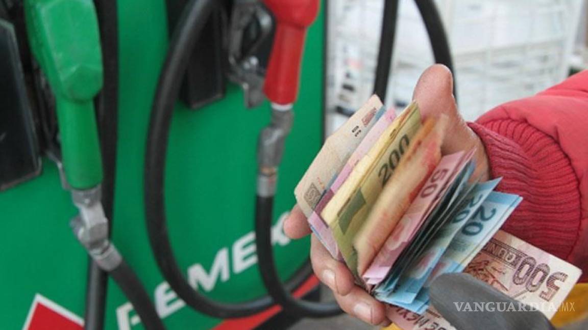 SHCP termina el sexenio de Peña Nieto eliminando el estímulo fiscal a gasolina Magna y Premium