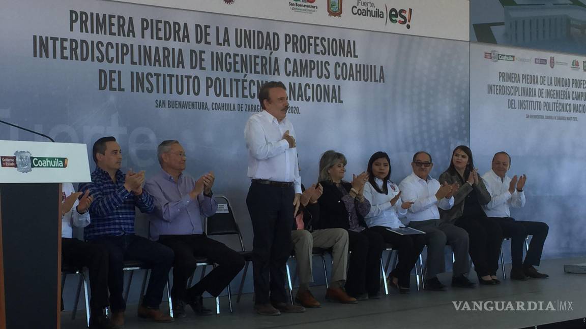$!Colocan primera piedra de Instituto Politécnico Nacional en San Buenaventura, Coahuila
