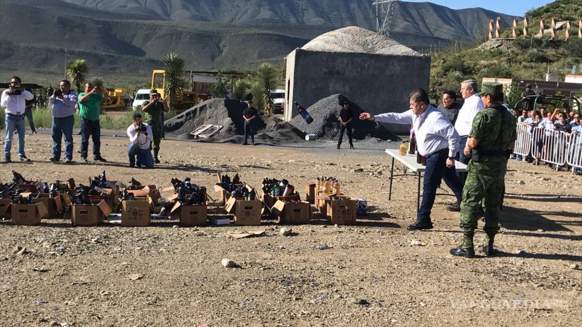 Incineran más de 5 toneladas de drogas y alcohol en Coahuila
