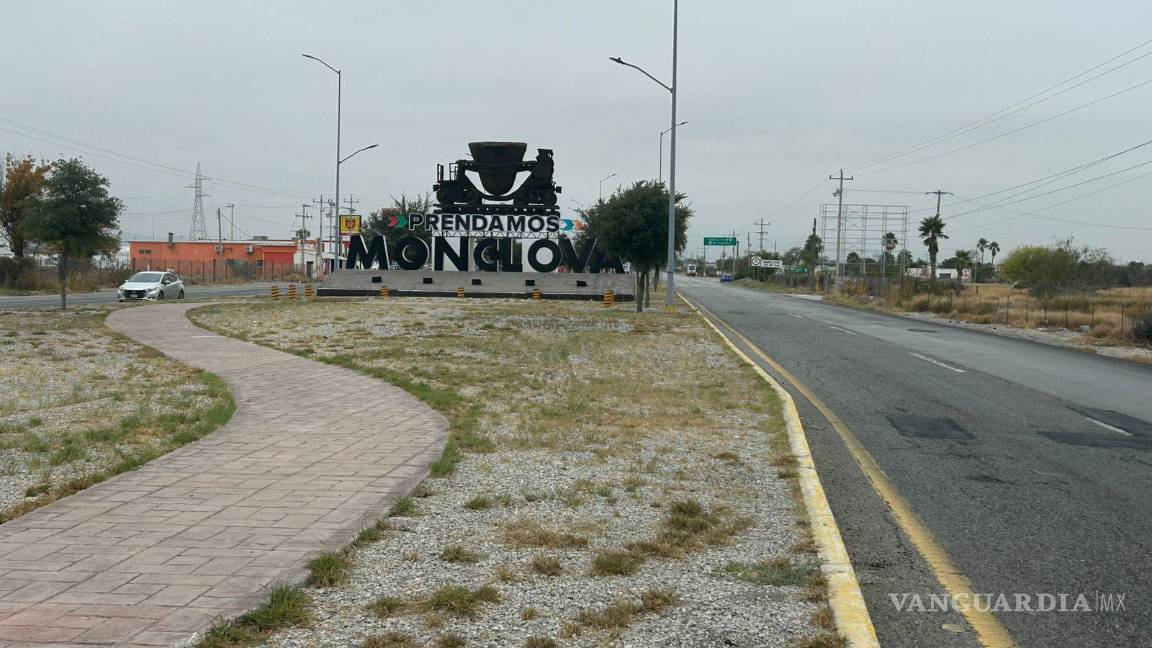 $!Autoridades federales, estatales y municipales coordinan acciones para garantizar un tránsito seguro y ordenado durante el paso de las caravanas por Coahuila.