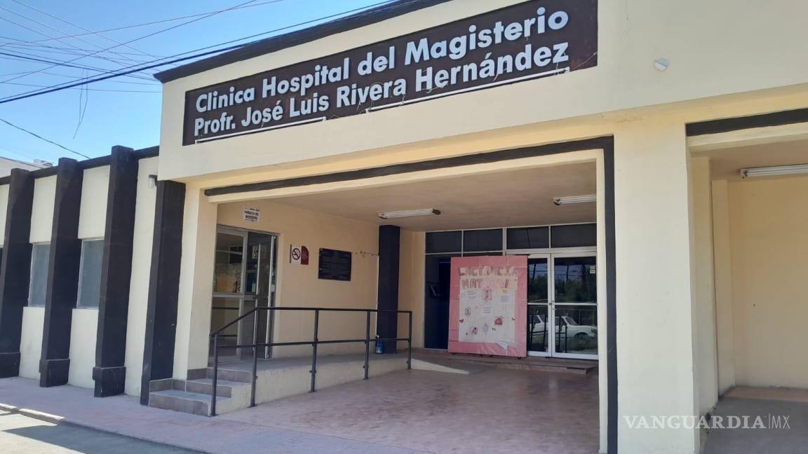 Continúa paro de labores en Clínica del Magisterio de Monclova; ya hubo despidos