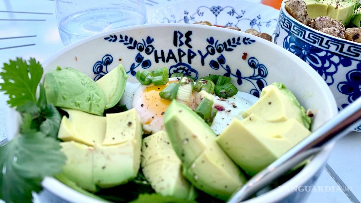$!En la dieta Keto, se priorizan los alimentos ricos en grasas saludables, como el aguacate.