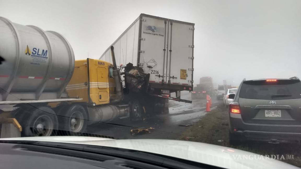 $!Accidentes paralizan la autopista Monterrey-Saltillo