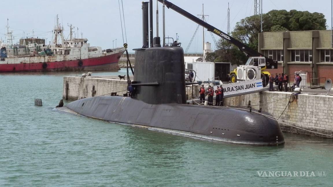 Submarino argentino desaparece en el mar con 44 tripulantes
