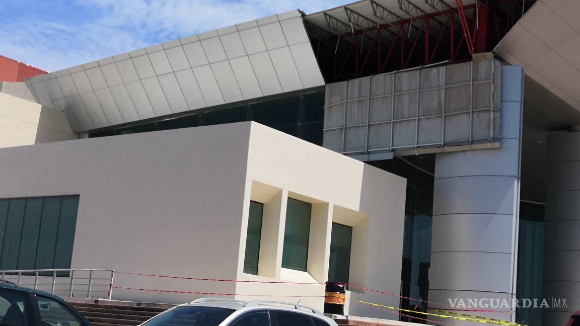 Fuertes vientos dañaron instalaciones de la UAdeC en Monclova