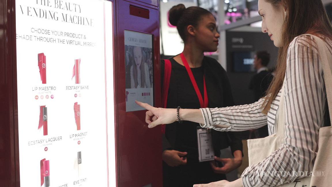 $!Technobeauty, maquillaje en un “smartphone”