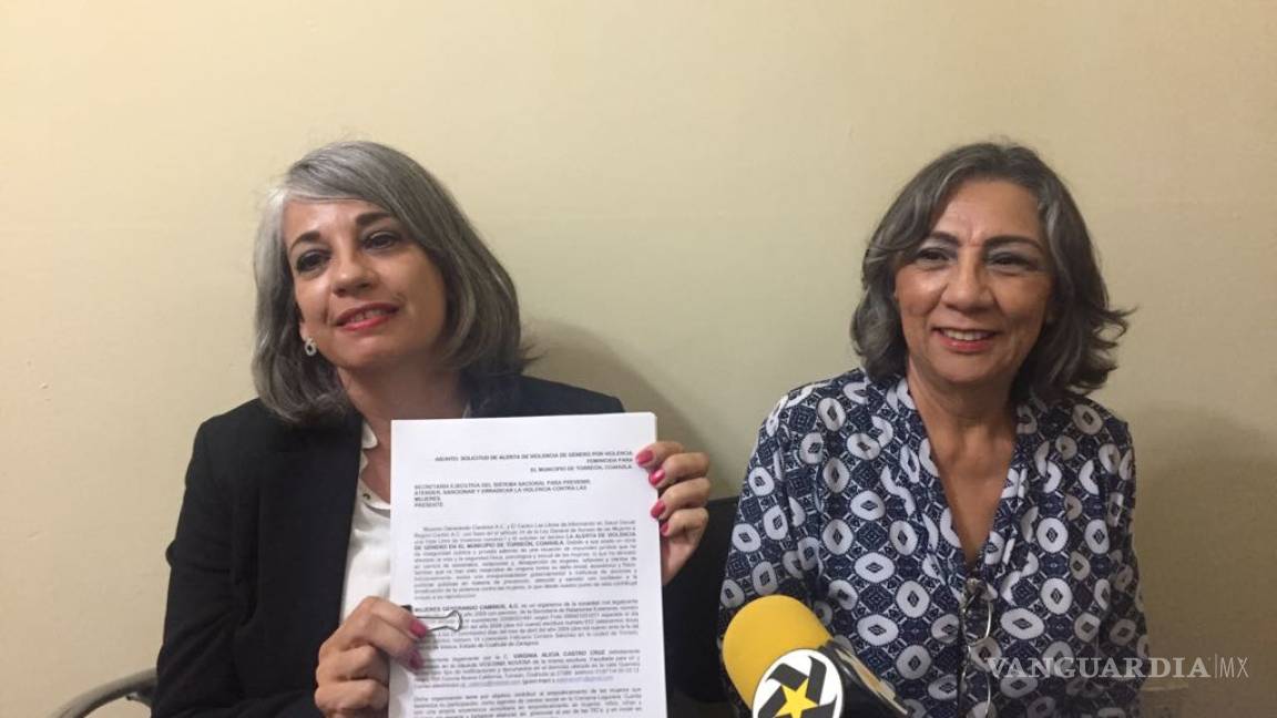 Entregan a la Comisión de Derechos Humanos de Coahuila documento para alerta de género
